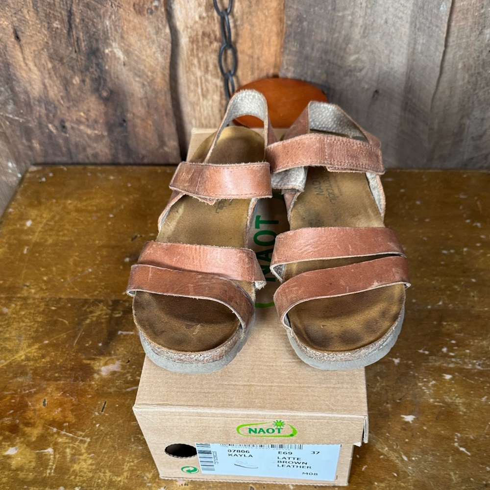 Naot Kayla Latte Brown Leather Sandals